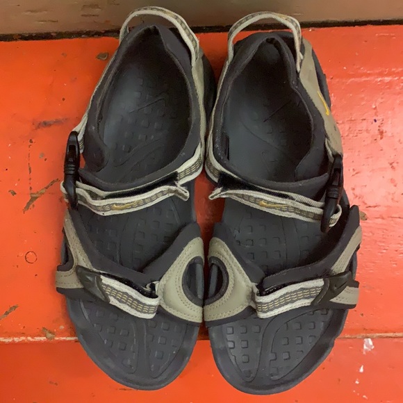 Vintage Nike ACG sandals. Men’s us6, eu38.5 - Picture 4 of 8